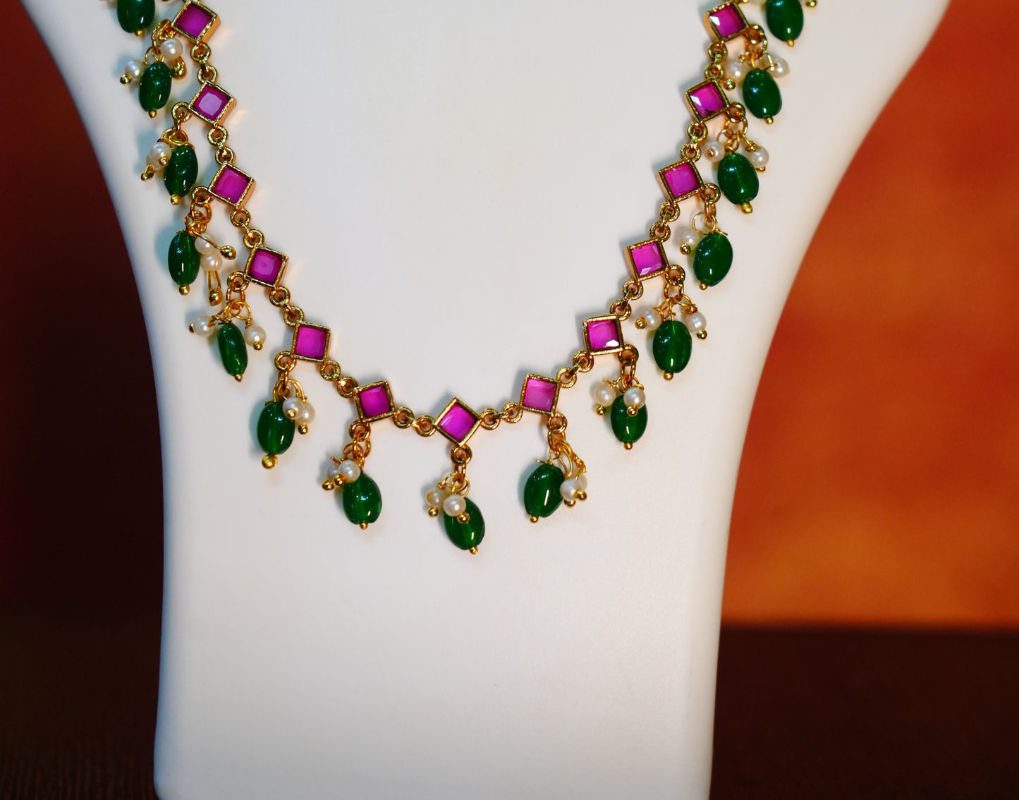 FANCY PREMIUM QUALITY MATTE FINISH & STONE NECKLACE CHAIN WITH EARRING