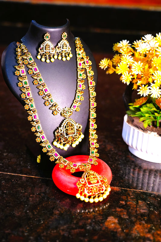 Premium imitation jewellery with long-lasting shine with eartops